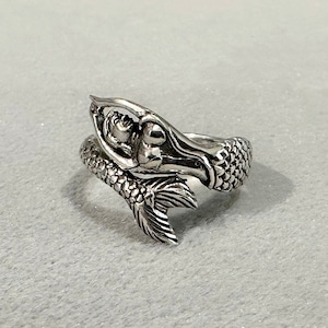 Sterling Silver Mermaid Ring Size 8