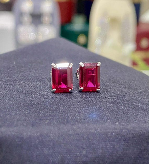 Vintage 14K Solid White Gold Rectangular Ruby Ear… - image 4
