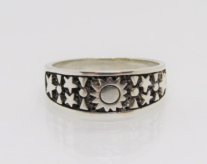 Vintage Sterling Silver Sun & Stars Band Ring Size 9