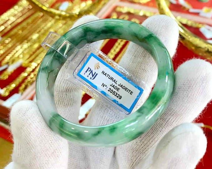 Vintage Translucent Natural Green, White Jadeite Jade Bangle Bracelet 52.5MM
