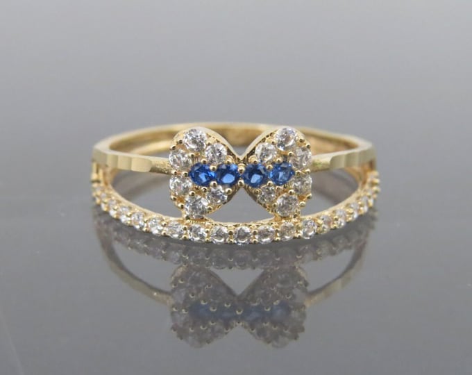 Vintage 18K Solid Yellow Gold Blue Sapphire & White Topaz Bow Band Ring Size 5
