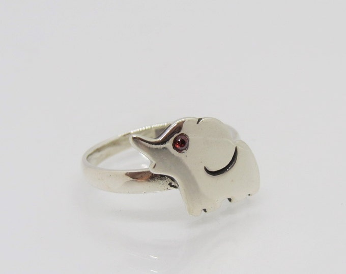 Vintage Sterling Silver Garnet Elephant Ring Size 6