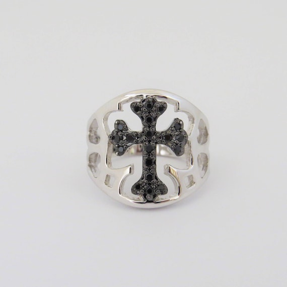 Vintage Sterling Silver Black Sapphire Cross Ring… - image 1