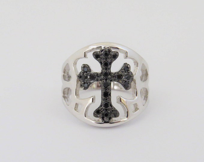 Vintage Sterling Silver Black Sapphire Cross Ring Size 8