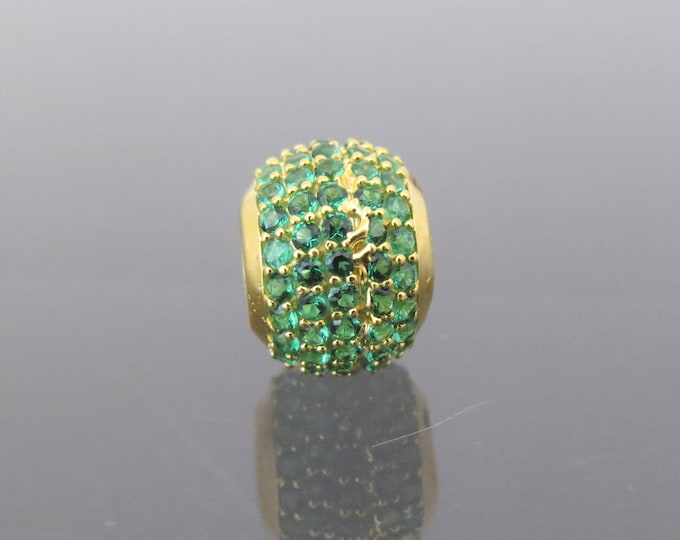 Vintage 18K Solid Yellow Gold Emerald Ball Slide Pendant