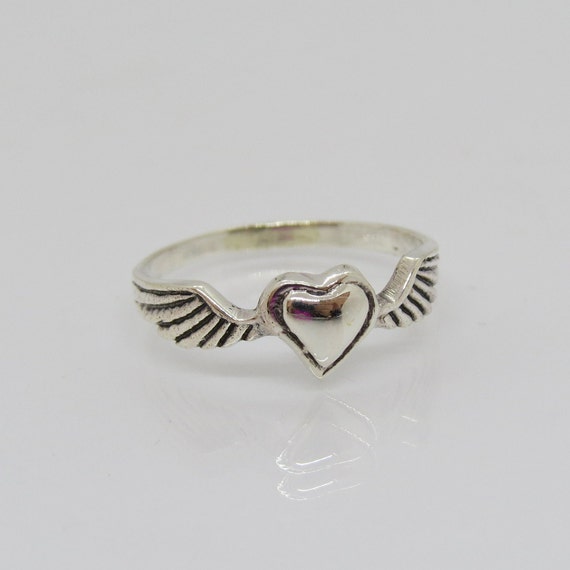 Vintage Sterling Silver Heart & Wings Ring Size 9 - image 5