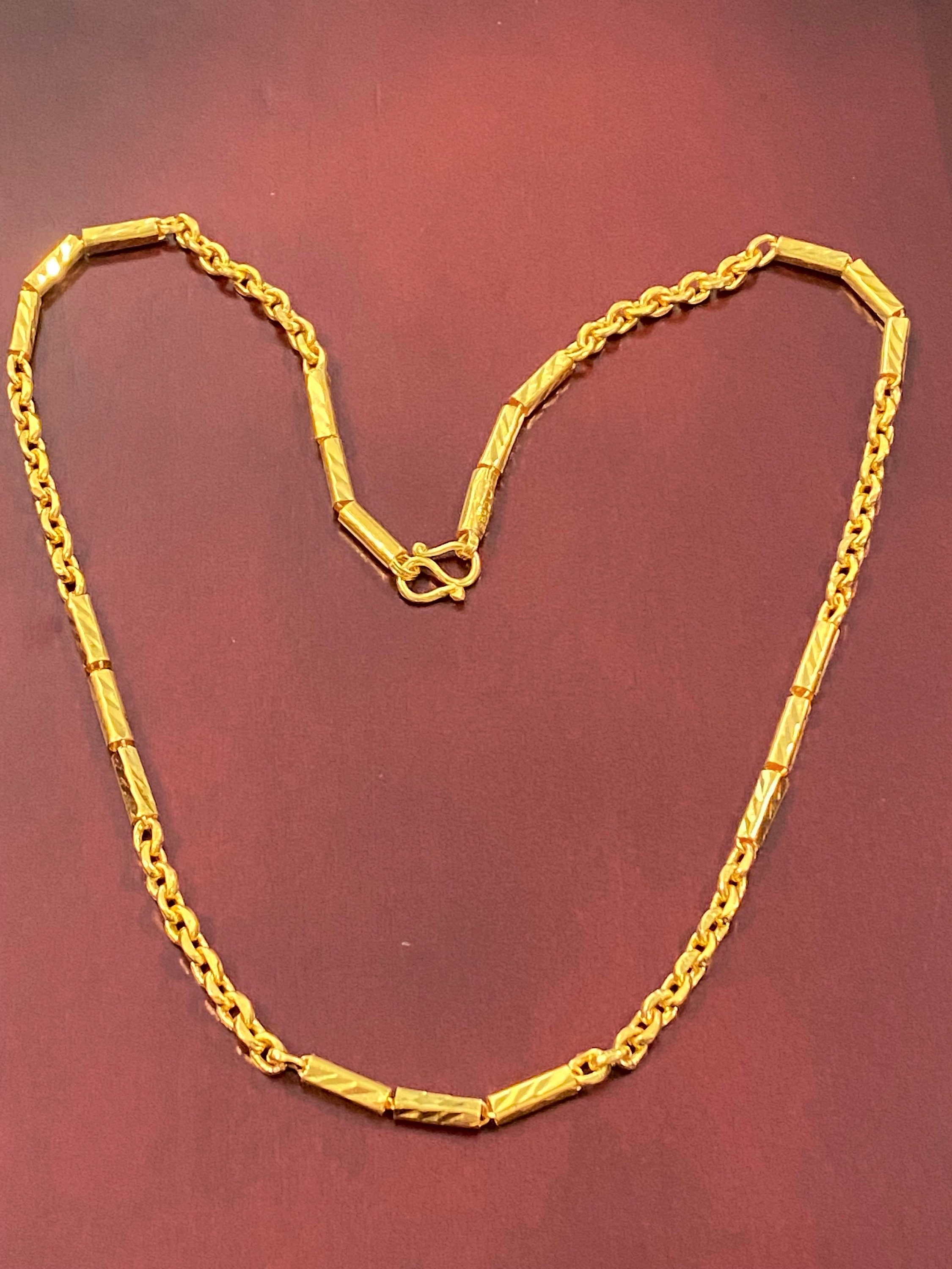 LOUIS VUITTON Collier Uncle John Art Deco Gold plated Gold Necklace 30 –  BRANDSHOP-RESHINE