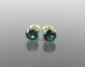 Vintage 18K Solid Yellow Gold Round cut Emerald Stud Earrings