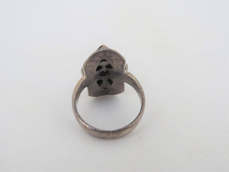 Vintage Sterling Silver Pink Topaz /& Marcasite Dome Ring Size 7