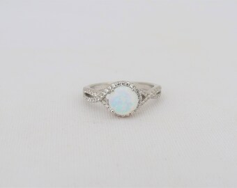 Vintage Sterling Silver White Opal & White Topaz Infinity Ring Size 7