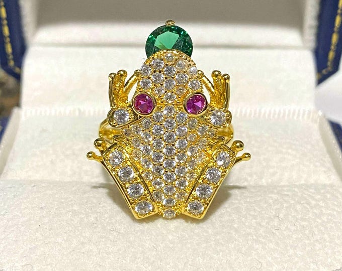 Vintage 15K 610 Solid Yellow Gold Emerald, Ruby, White Topaz Frog Ring Size 7
