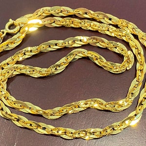 18K Solid Gold Twisted Link Chain Necklace 17 1/2&#39;&#39;
