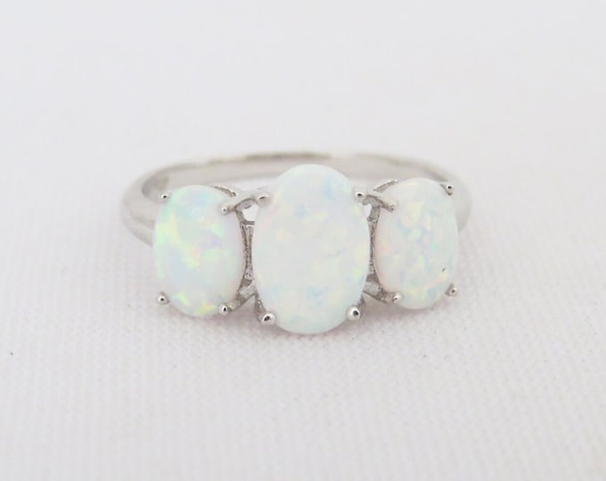 Vintage Sterling Silver White Opal Three stone Ring Size 6