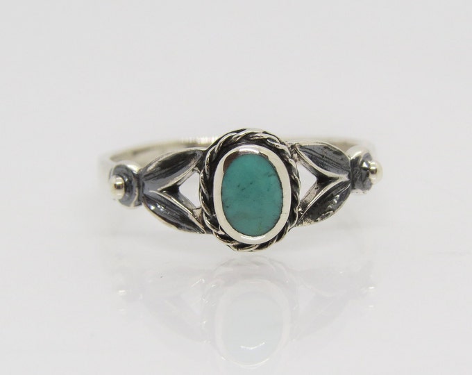 Sterling Silver Oval Turquoise Ring Size 7