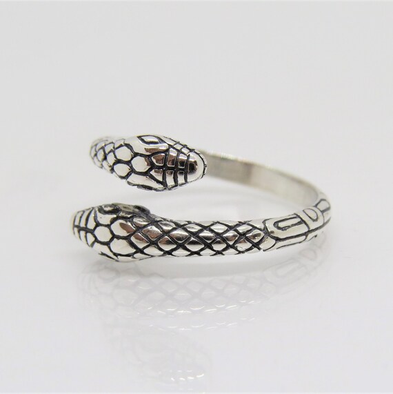 Vintage Sterling Silver Snakes Ring Size 7 View 3