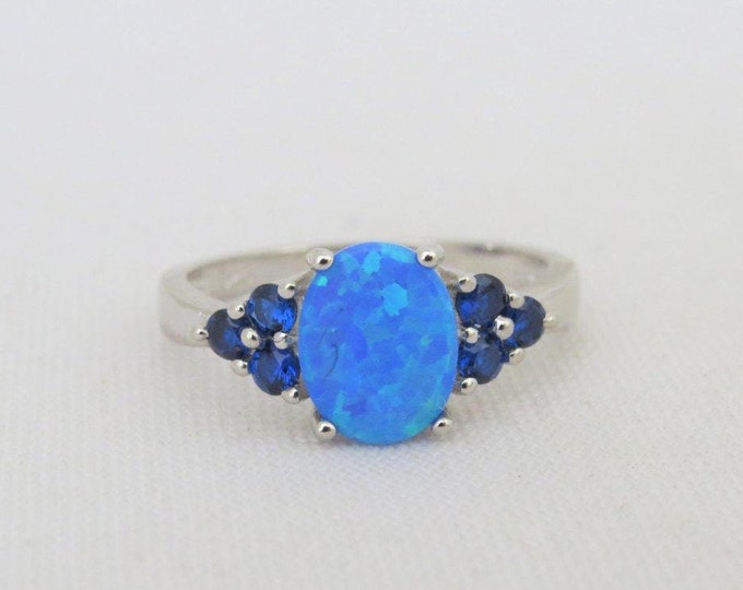 Vintage Sterling Silver Blue Opal & Blue Sapphire Ring Size 9