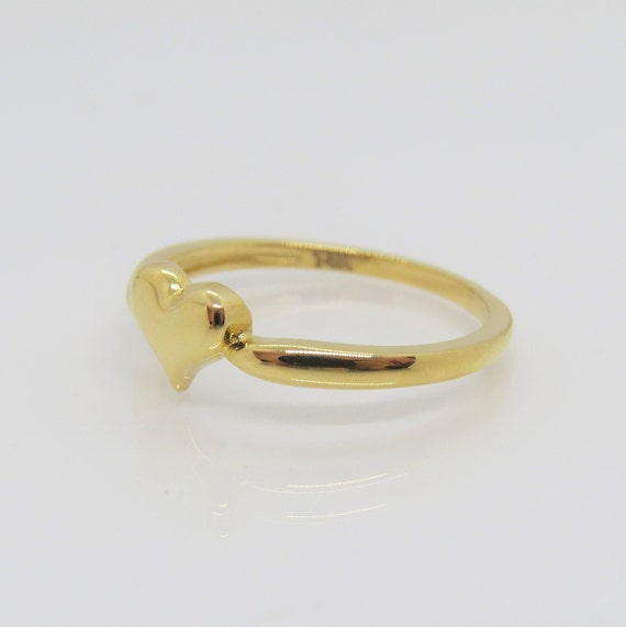 Vintage 14K Solid Yellow Gold Heart Ring Size 8 - image 4