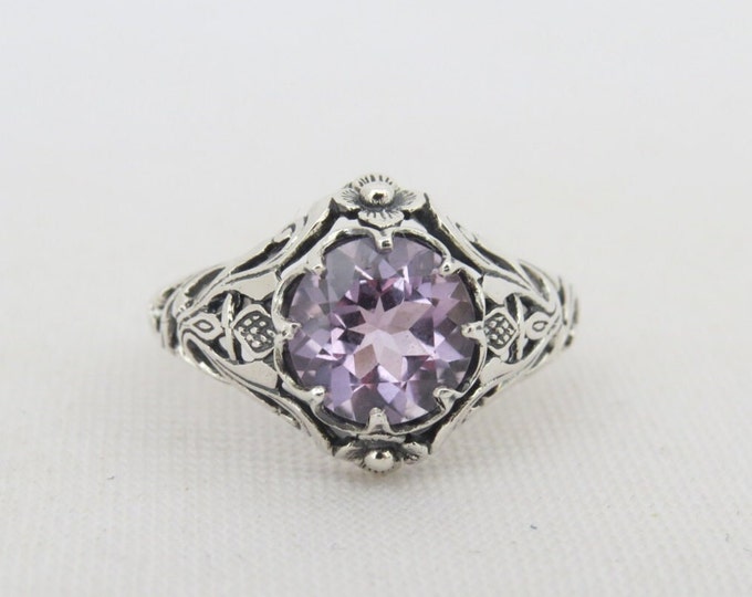 Vintage Sterling Silver Natural Amethyst Flower Fligree Ring Size 7