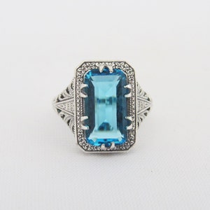 Vintage Sterling Silver Aquamarine Filigree Ring Size 8