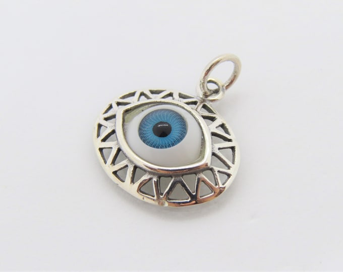 Vintage Sterling Silver Evil Eye Blue Charm Pendant