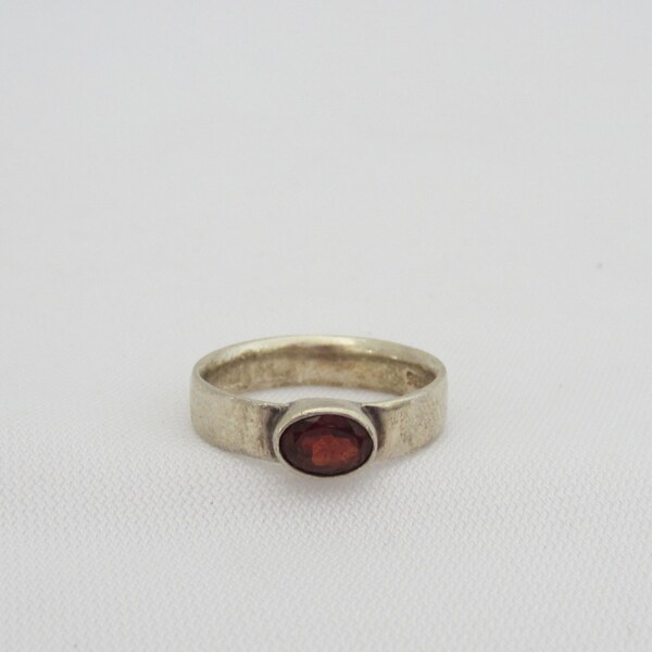 Vintage Sterling Silver Natural Garnet Ring Size 5