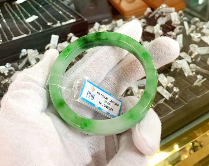 Vintage Translucent Natural Green, White Jadeite Jade Bangle Bracelet 56.8MM