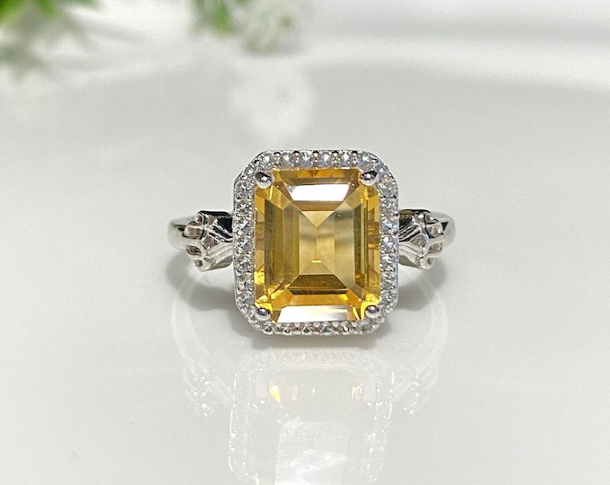 Vintage Sterling Silver Natural Citrine & White Topaz Ring Size 8
