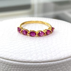 Bague rubis taille poire en or jaune massif 15 carats 610 taille 7 1/2