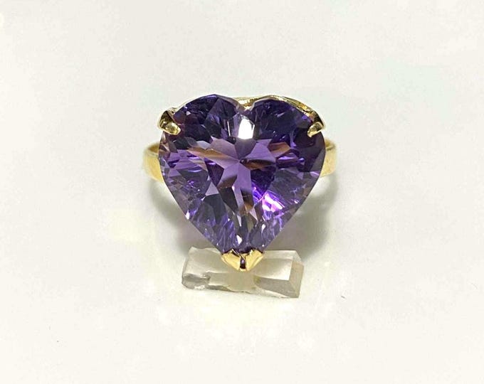 Vintage 14K Solid Yellow Gold 9.6ctw Natural Heart cut Amethyst Ring Size 6 3/4