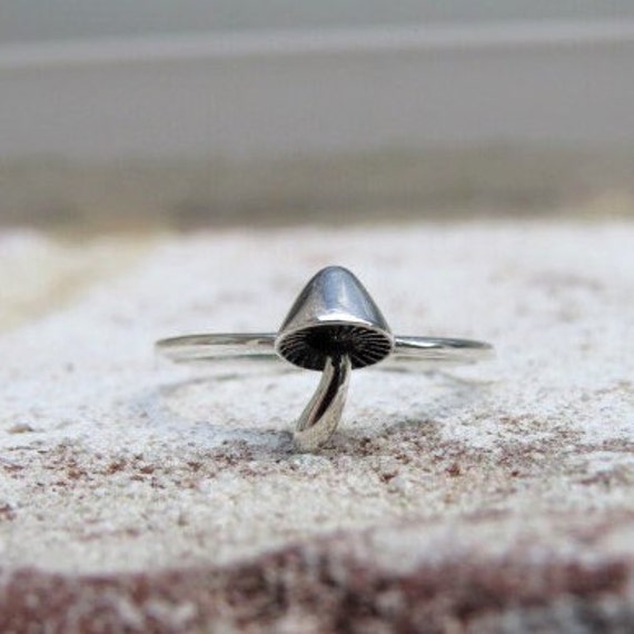 Vintage Sterling Silver Mushroom Ring. - image 1