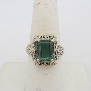 Vintage Sterling Silver Emerald Filigree Ring Size 6 image 3