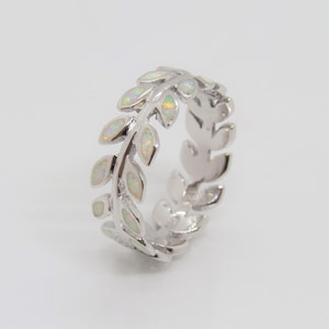 Vintage Sterling Silver Fire Opal Eternity Leafs Ring Size 9
