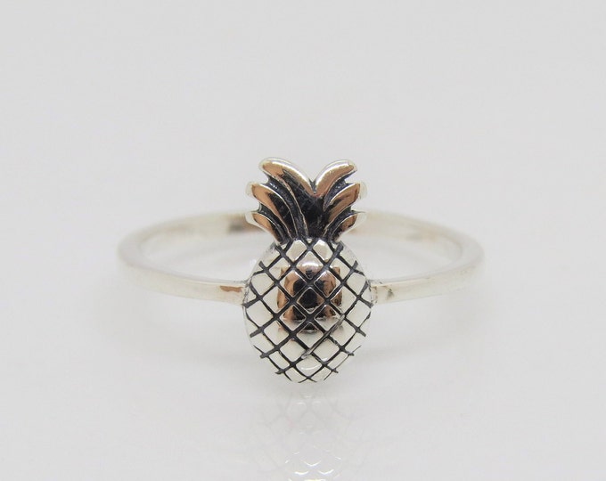 Vintage Sterling Silver Pineapple Ring Size 7