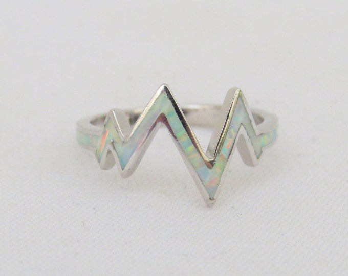 Vintage Sterling Silver Inlay Opal Lightning Band Ring Size 7