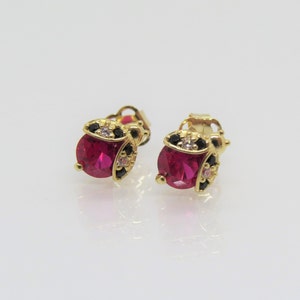 Vintage 14K Solid Yellow Gold Ruby, Black Sapphire & White Topaz Ladybug Stud Earrings image 4