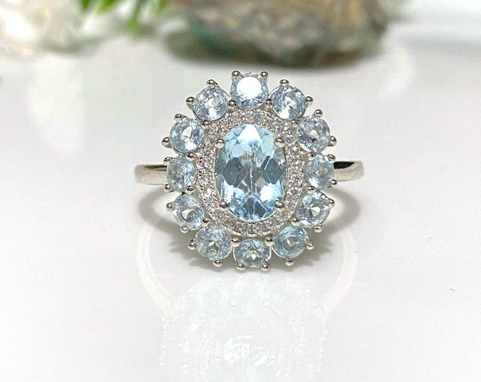 Vintage Sterling Silver Natural Aquamarine & White Topaz Ring Size 9