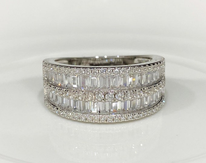 Vintage Sterling Silver White Topaz Wedding Band Ring Size 10