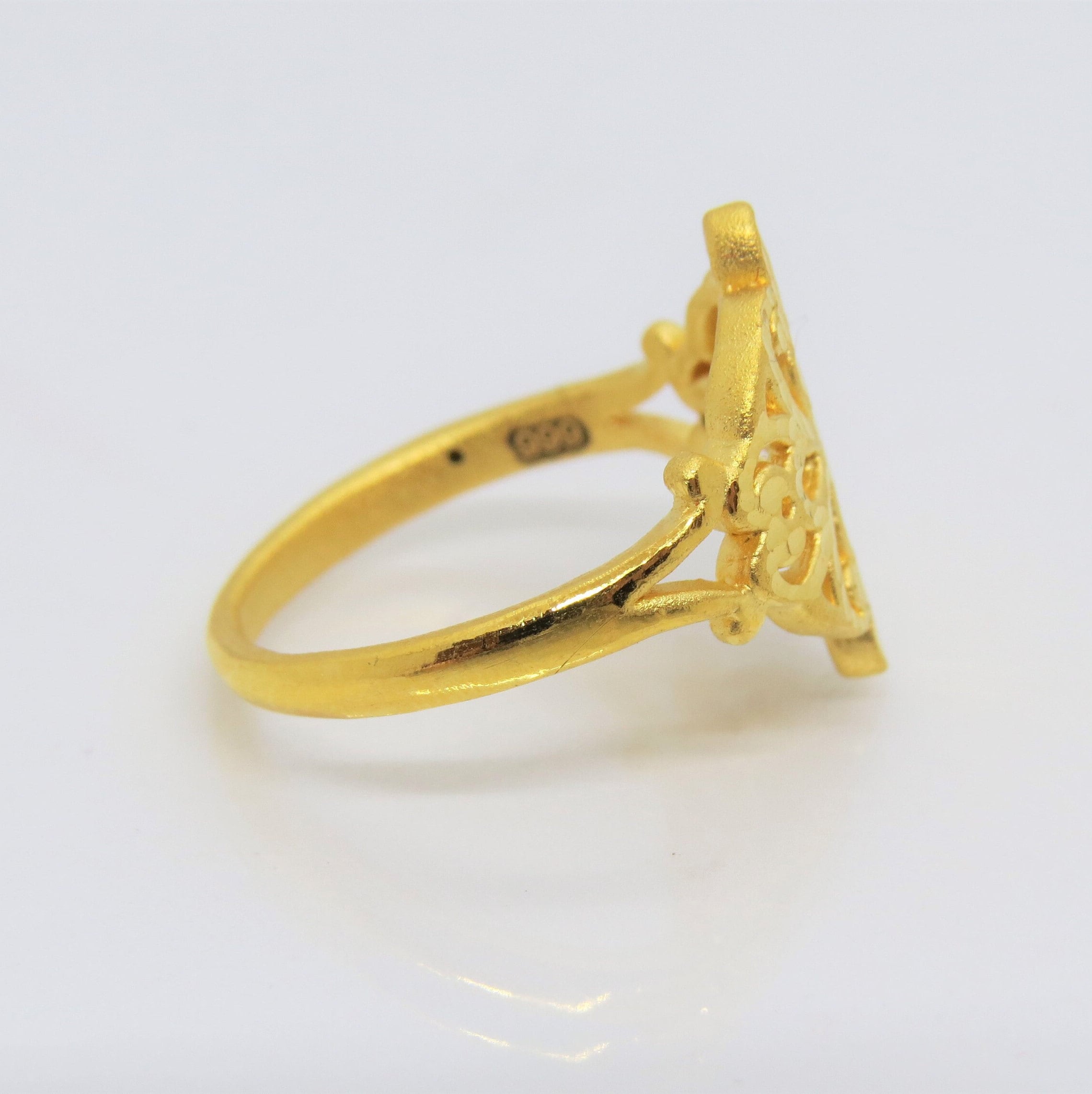 2.5 gram gold ring discount