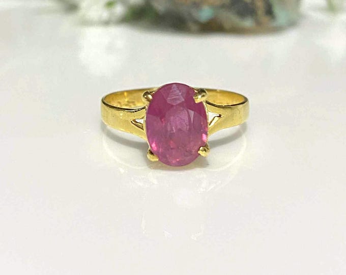 Vintage 14K Solid Yellow Gold 1.5ct Natural Oval cut Ruby Ring Size 6 1/2