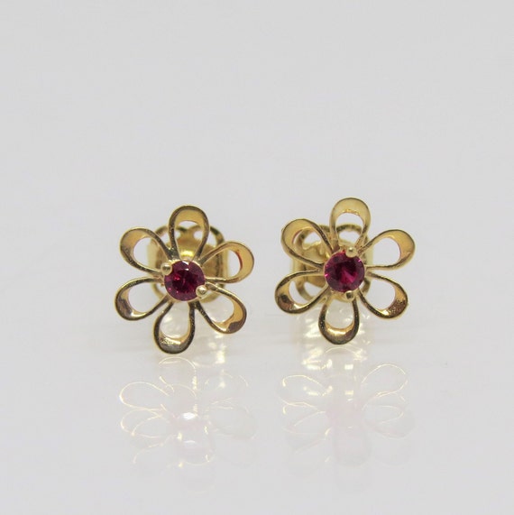 Vintage 14K Solid Yellow Gold Ruby Flower Earrings