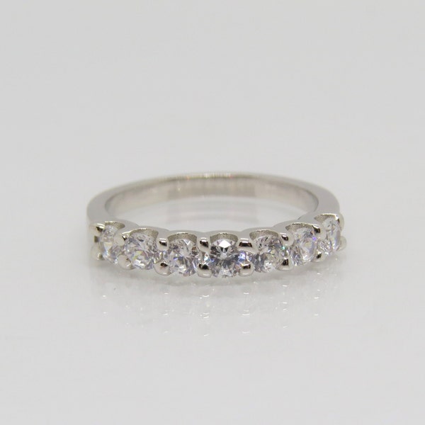 Turtleland 925 Sterling Silver Blue White Topaz Engagement Ring - Size 7