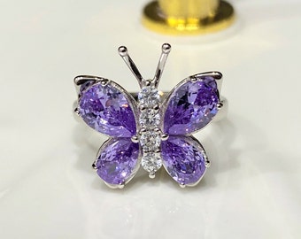 Vintage Sterling Silver Amethyst & White Topaz Butterfly Ring.