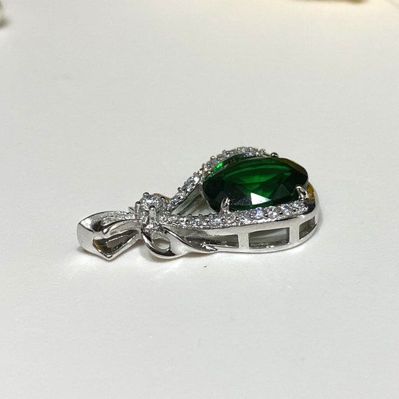 Vintage Sterling Silver Emerald & White Topaz Pen… - image 2