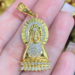 Vintage 18K Solid Gold White Topaz Kwan Yin Buddha Pendant. Phat Ba Quan Am.