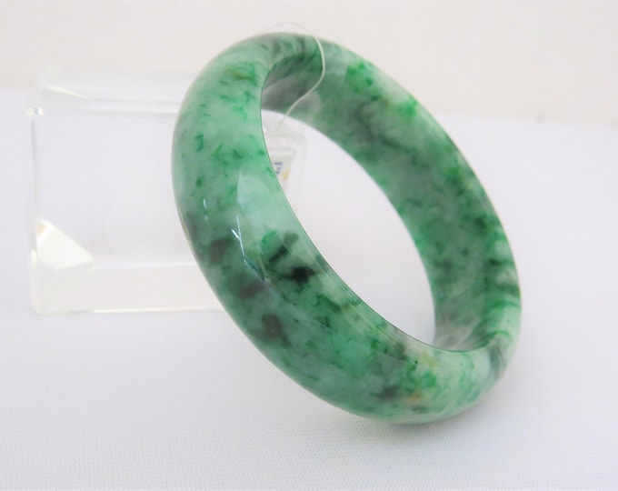 Translucent Natural Floral Green, White Jadeite Jade Vintage Bangle Bracelet 54.4MM