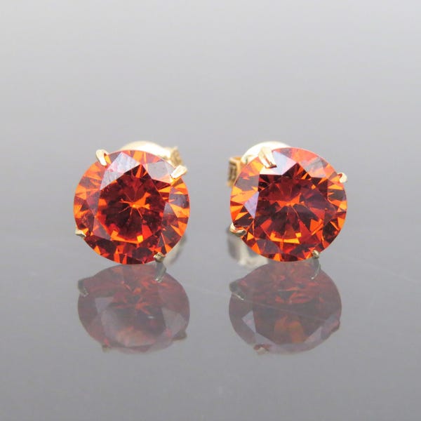 Vintage 18K Solid Yellow Gold Round cut Orange Fire Opal Stud Earrings 6MM,7MM