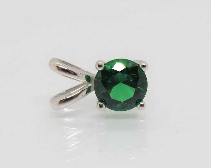 Vintage Sterling Silver Round cut Emerald Pendant