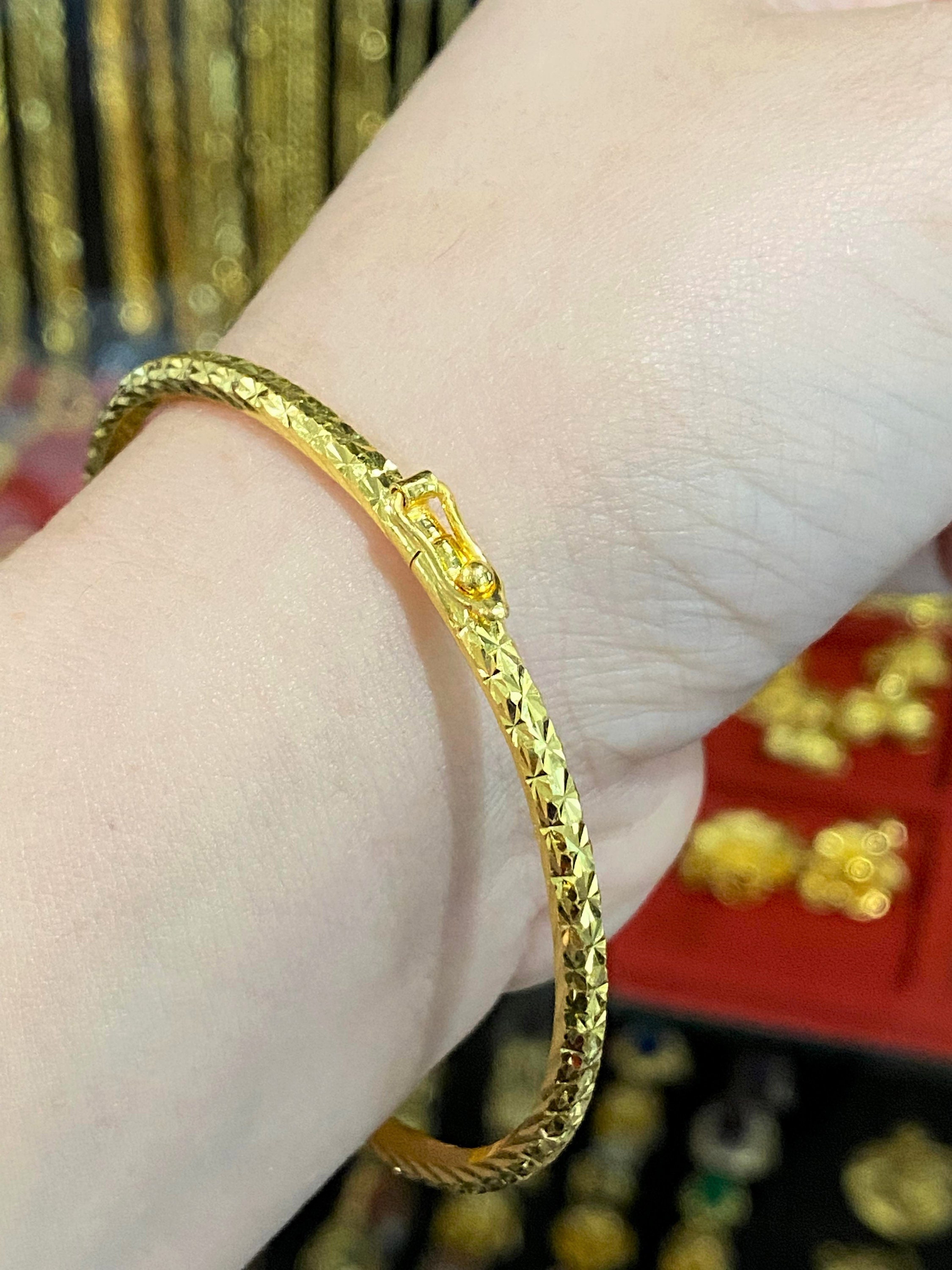 Vintage 24K 980 Solid Yellow Gold Diamond Cut Bangle 54MM - Etsy Vintage 24K 980 Solid Yellow Gold Diamond Cut Bangle 54MM - Etsy