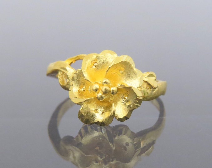 Vintage 24K 980 pure Gold Floral Ring Size 6.25
