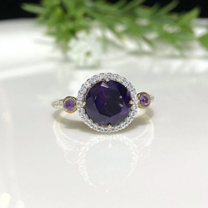 Vintage Sterling Silver Gold Vermeil Natural Amethyst & White Topaz Ring Size 7
